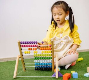 Montessori Homeschool and Homeschool Curriculum – Creating